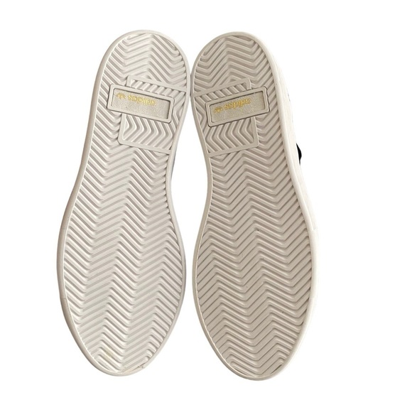 NWT Adidas Originals Women's Sleek Mid Sneaker Black Size 5 - Picture 8 of 8